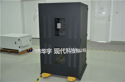 我司21號(hào)發(fā)貨浙江，為浙江某公司提供定制款恒溫恒濕戶(hù)外投影儀安裝柜(圖2)